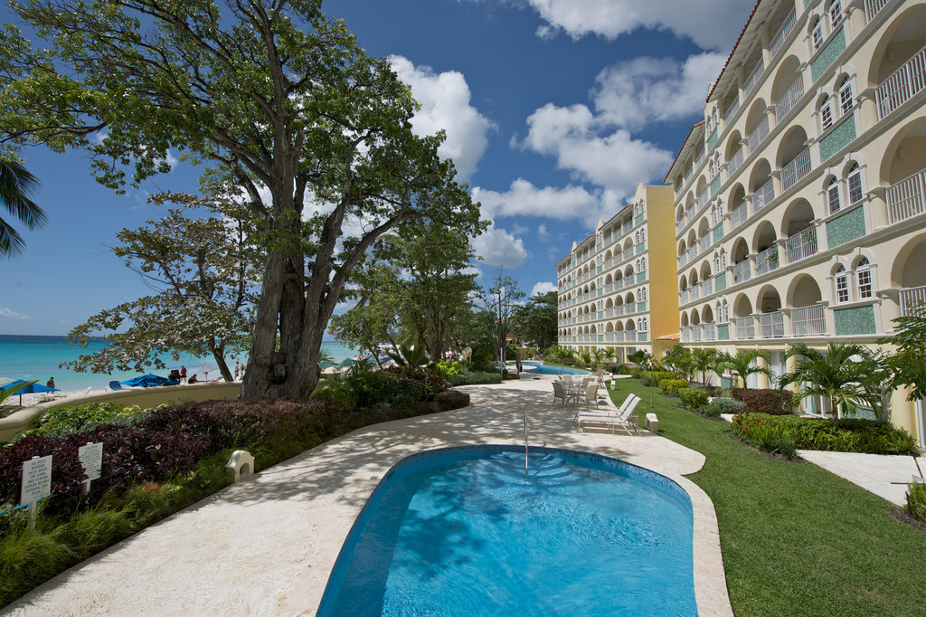 Sapphire Beach 205