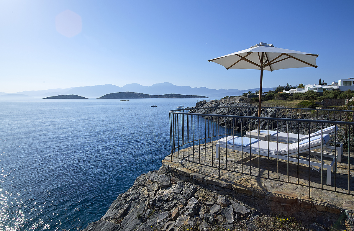 Daphne & Chloe Thalassa Studio