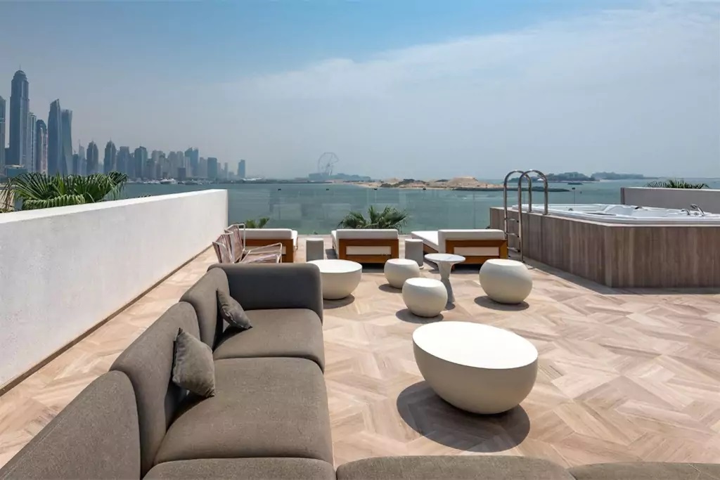 Five hotel luxury beach front villa