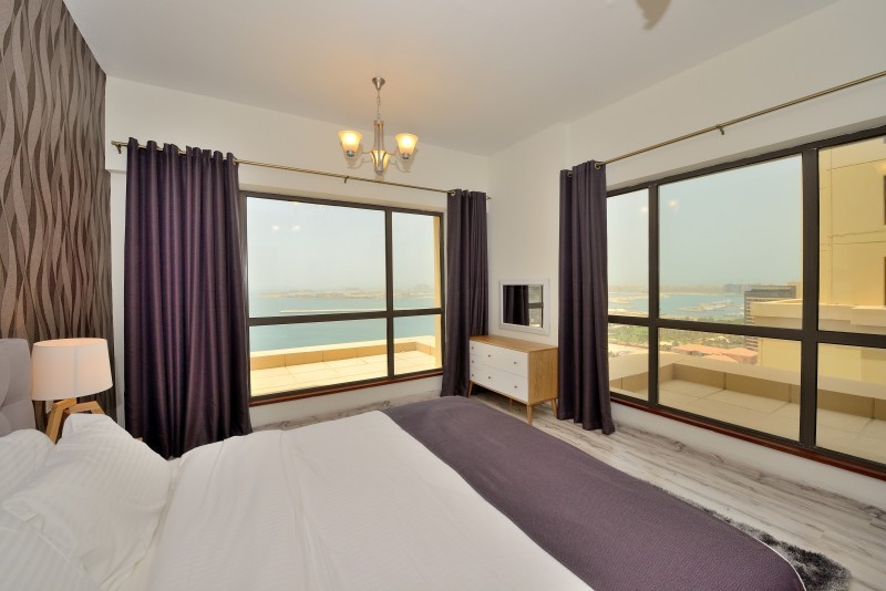 Vacation Bay’s Sadaf Apartment – Relaxing Sea Views Perfect Shopping