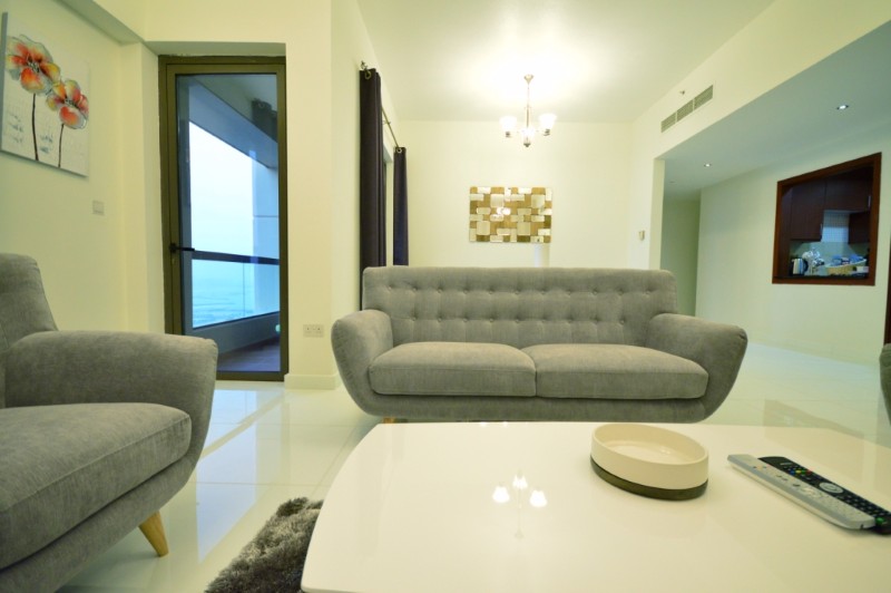 Vacation Bay’s Sadaf Apartment – Relaxing Sea Views Perfect Shopping