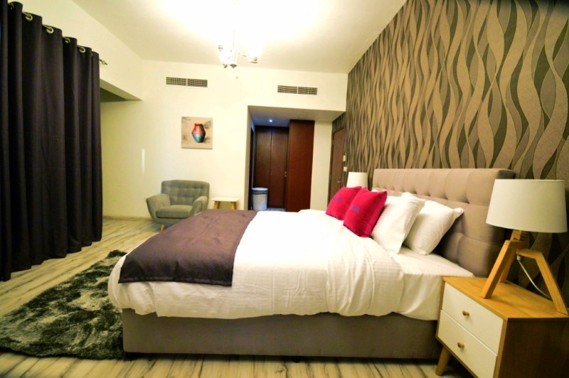 Vacation Bay’s Sadaf Apartment – Relaxing Sea Views Perfect Shopping