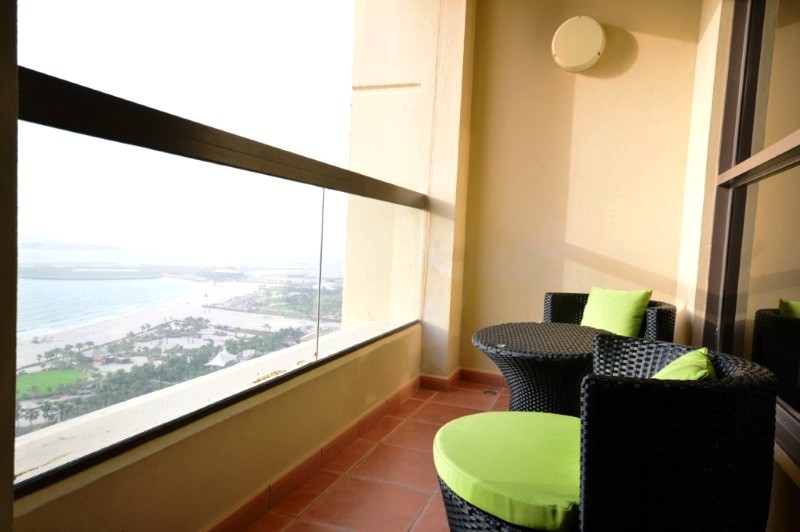 Vacation Bay’s Sadaf Apartment – Relaxing Sea Views Perfect Shopping