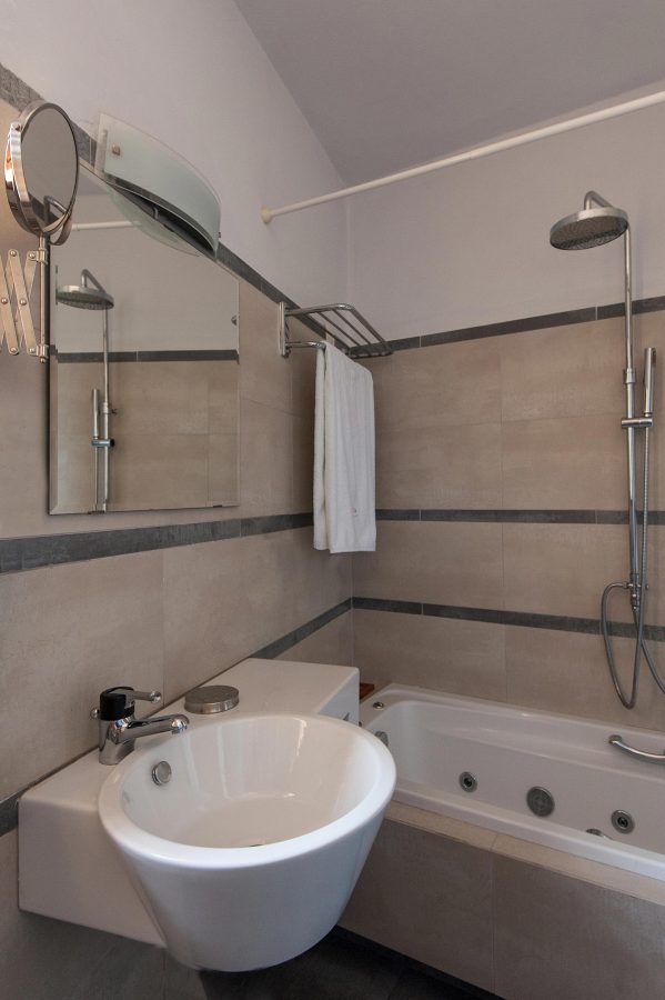 POIKILMA Alonissos villas – Villa Ouranos