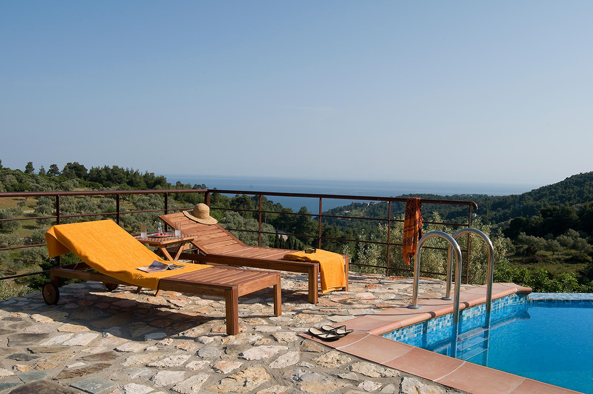 POIKILMA Alonissos villas – Villa Petra