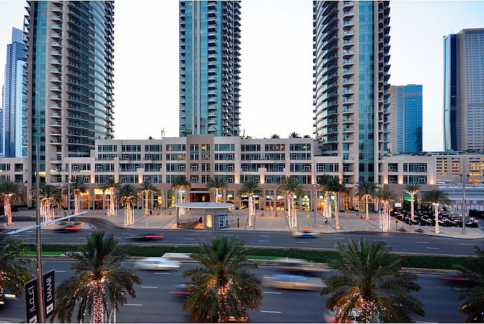 Downtown Boulevard Apartment