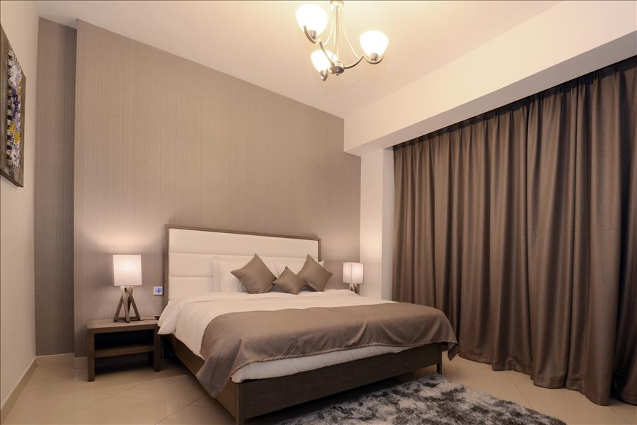 The Trident Grand Residence – Breathtaking Sea and Marina Views