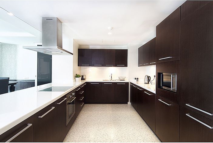 SPECTACULAR 1 BED APARTMENT