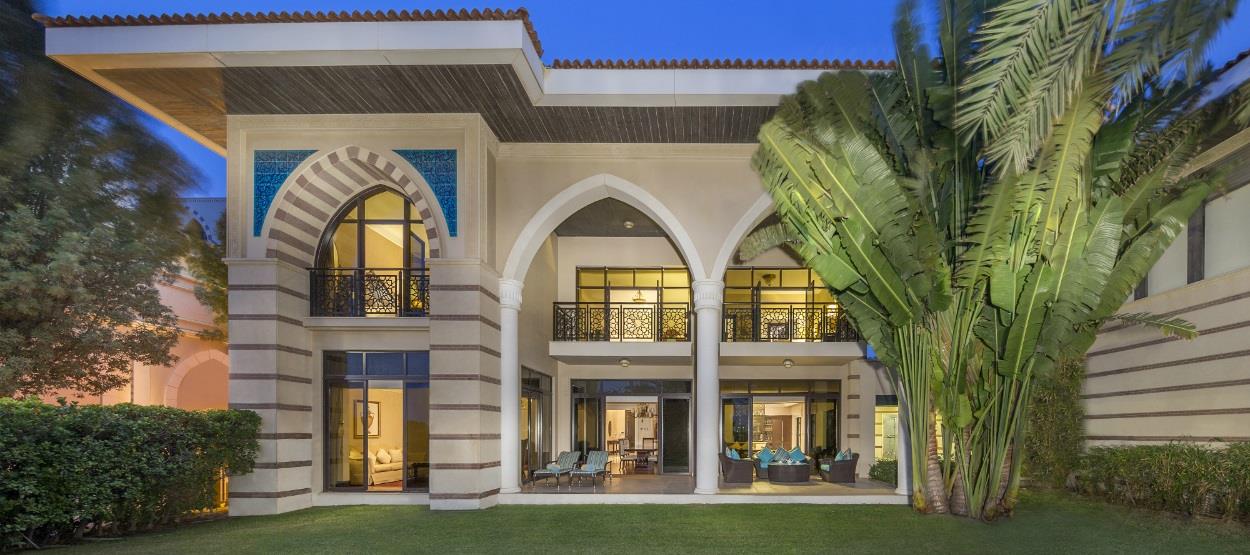 SEAFRONT ROYAL RESIDENCES