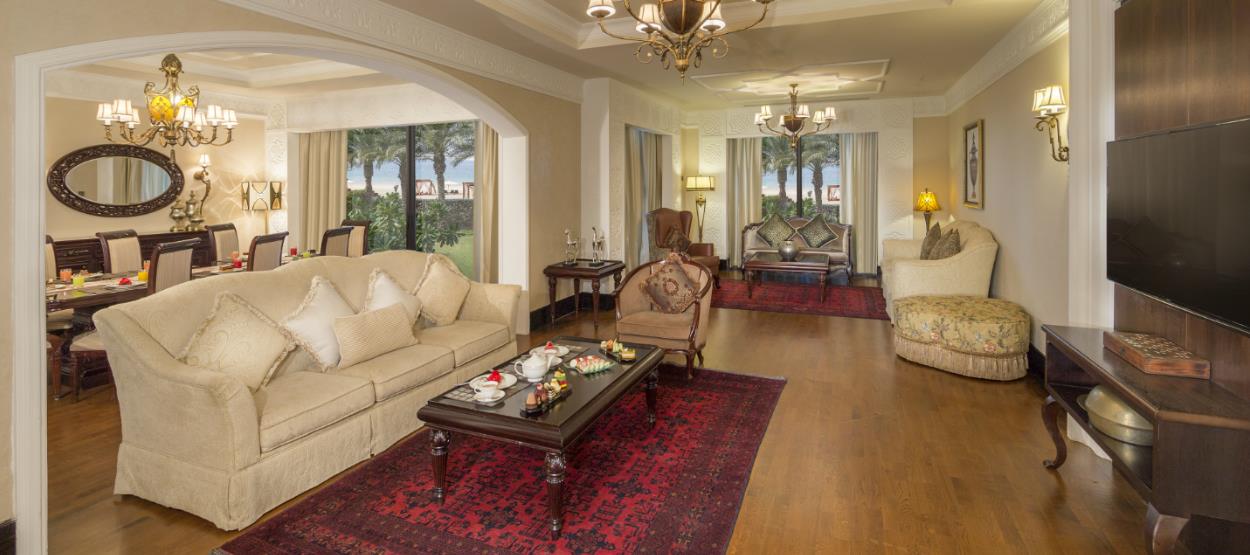 SEAFRONT ROYAL RESIDENCES