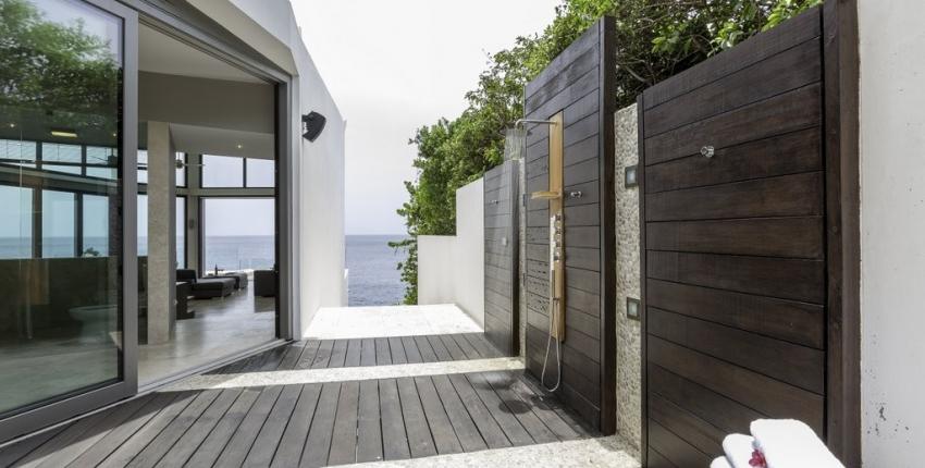 Kishti Black Garden Villa