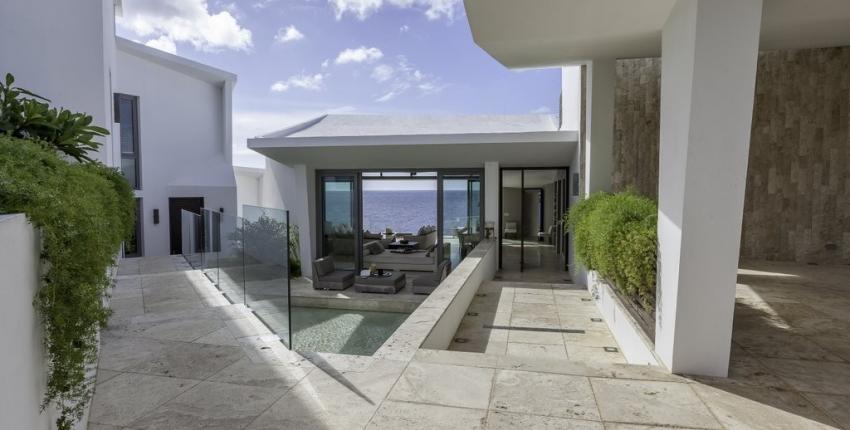 Kishti Black Garden Villa