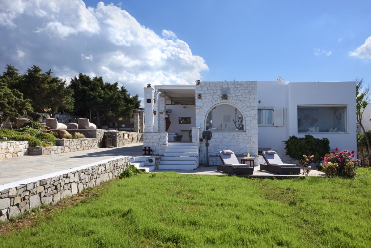 Agia Thalassa - Paros