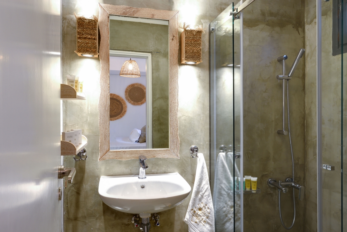 Agia Thalassa - Paros