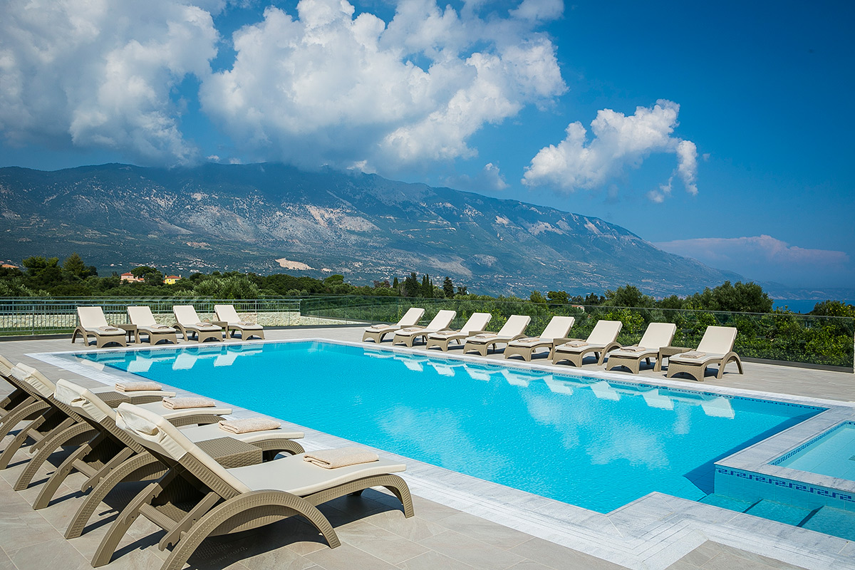 Hidden Gem Estate - The Villa