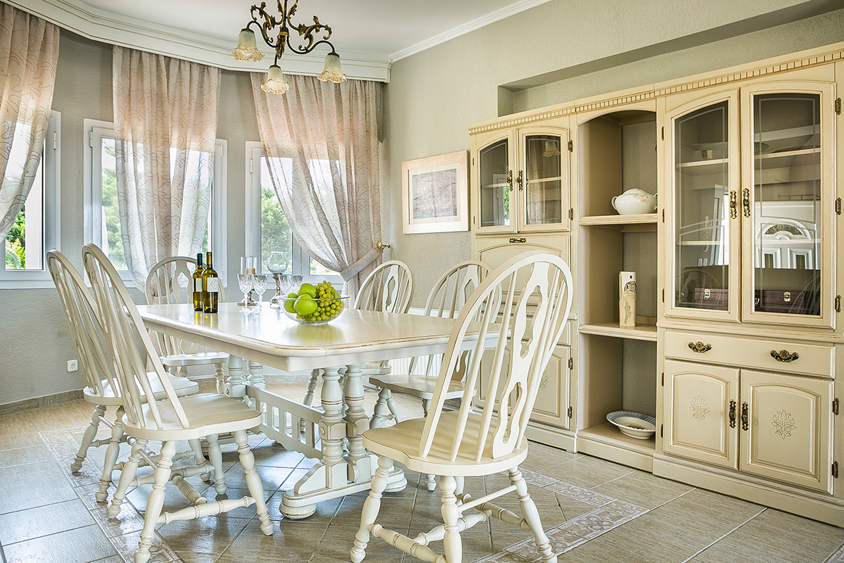 Hidden Gem Estate - The Villa