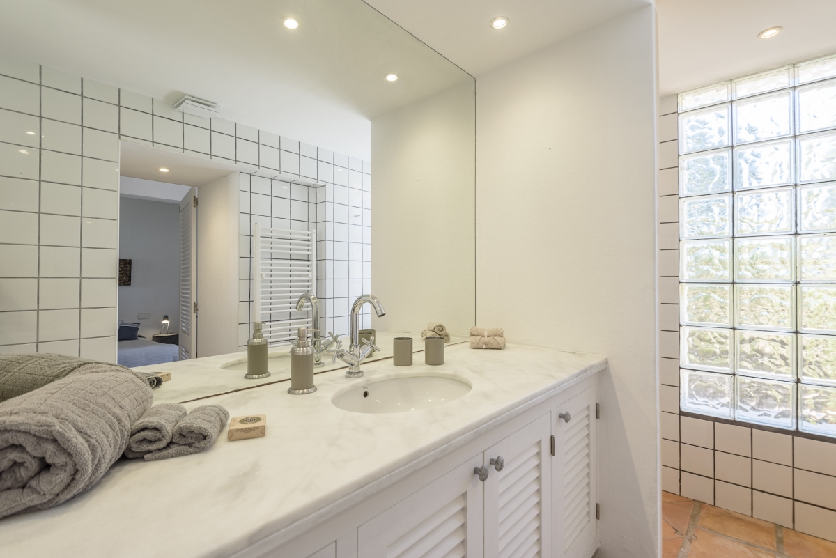 San Agustin Exclusive