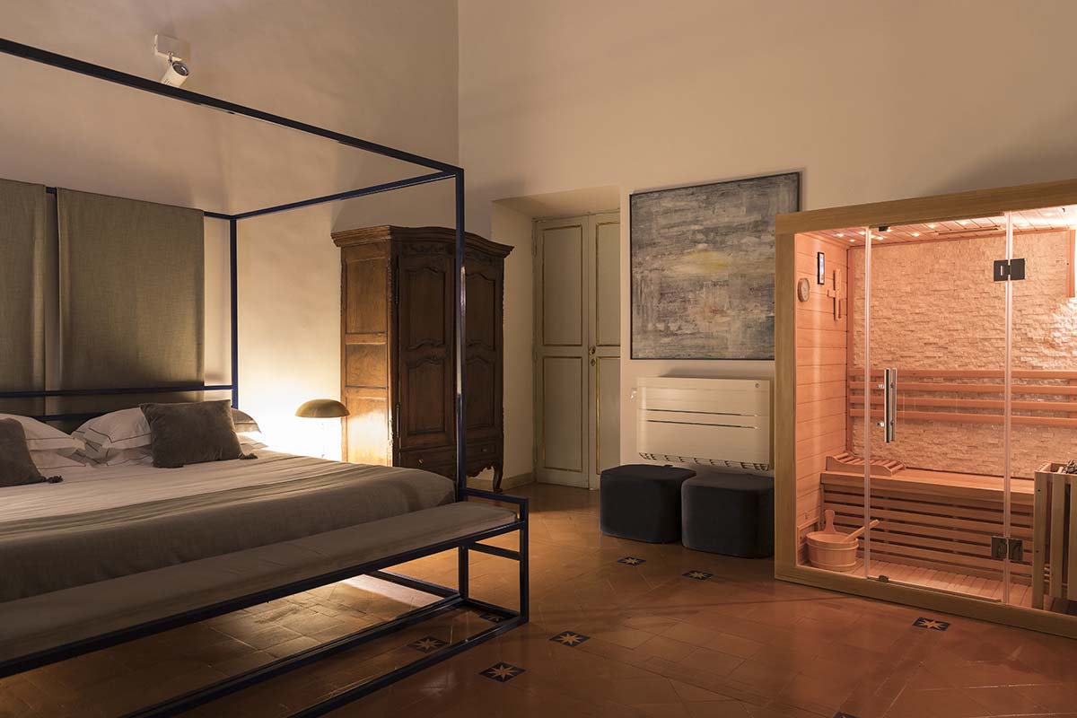 Costaguti Experience