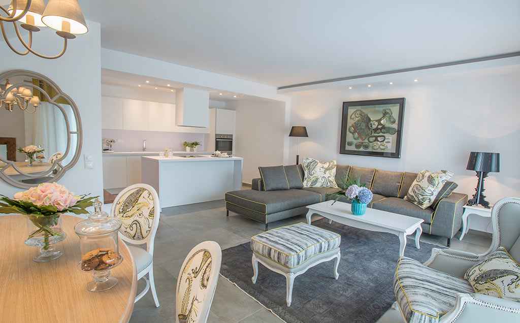 Avaton Presidential Villa