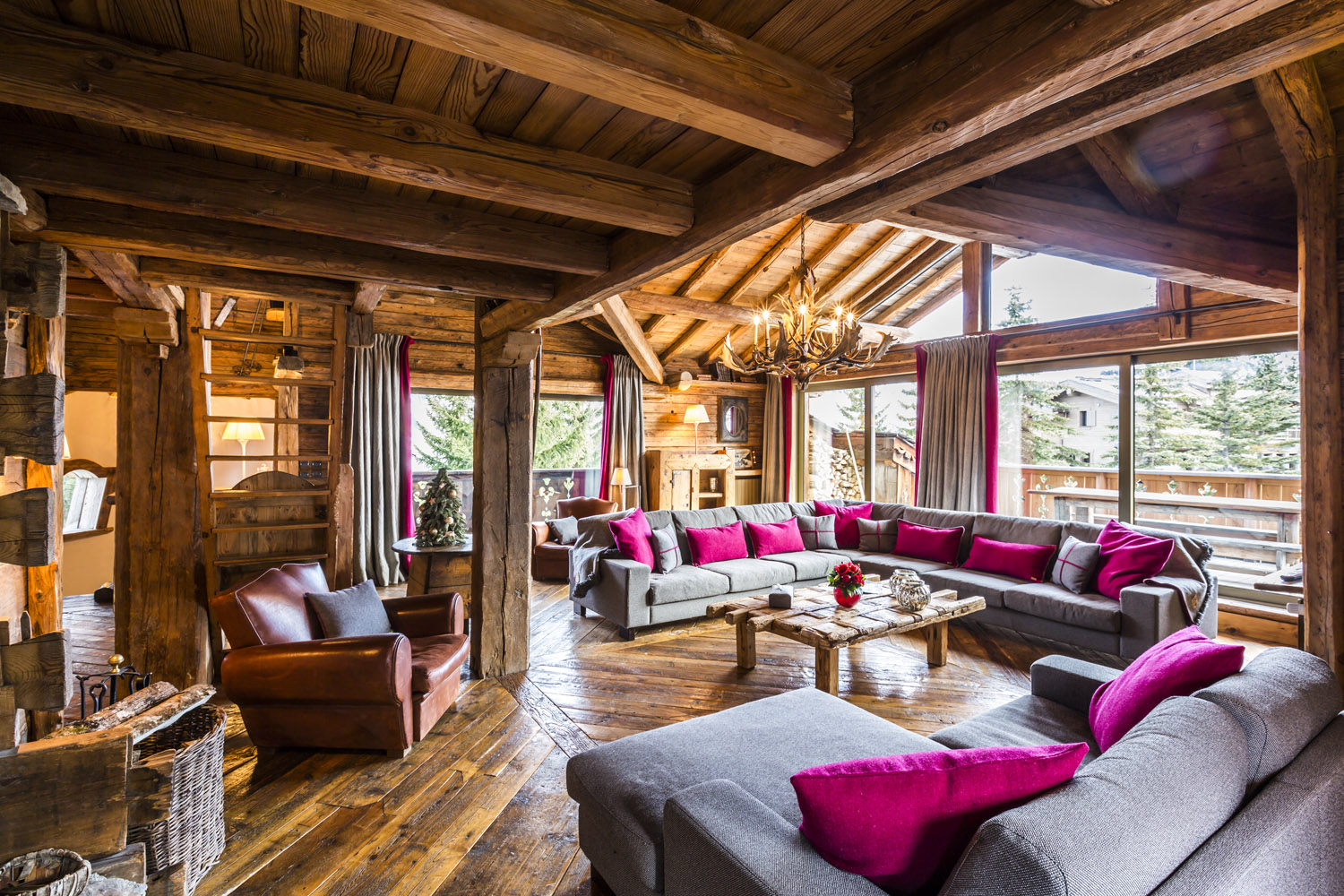 Chalet Alaska
