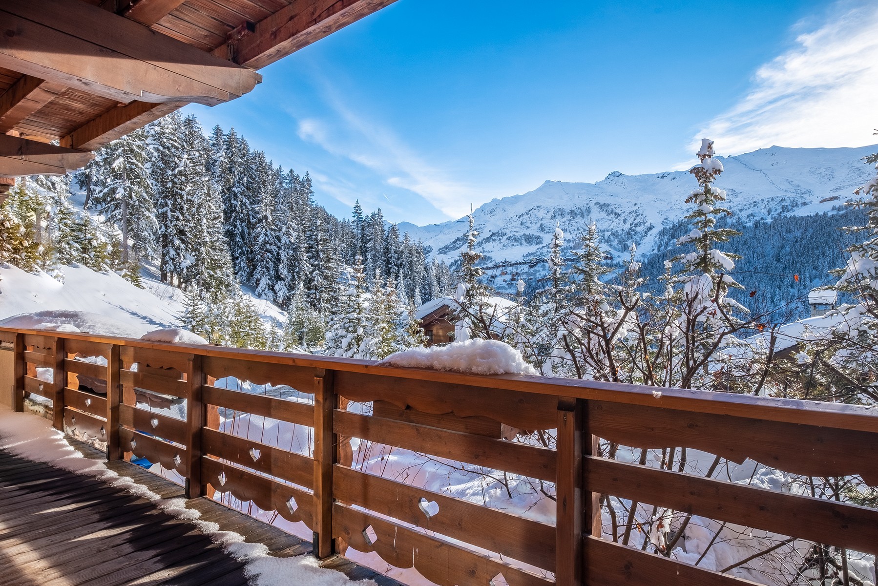  APARTMENTS HELIANTHE