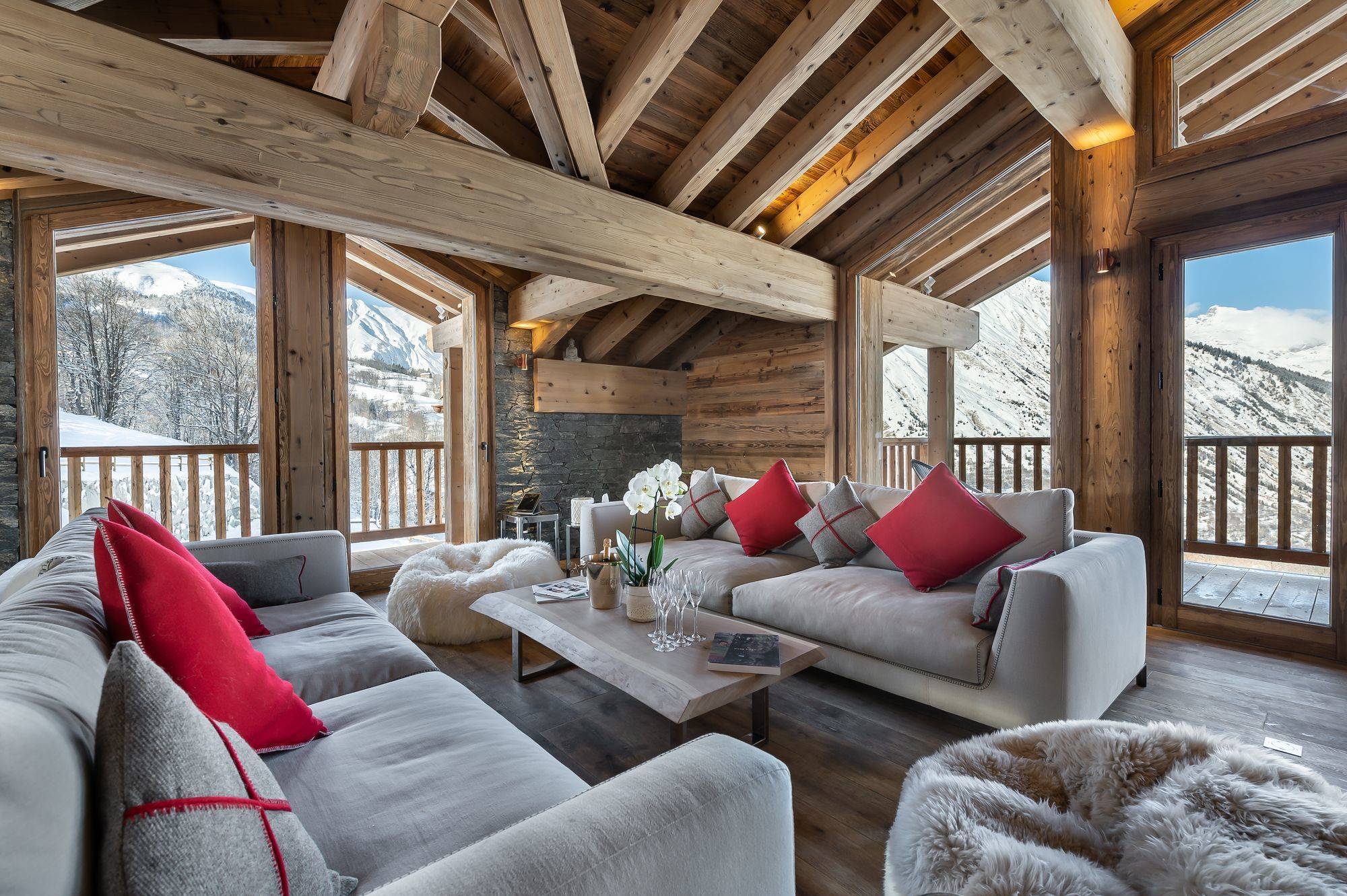 Chalet Pure White Crystal