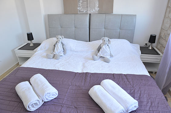 Premier Poolfront Villa