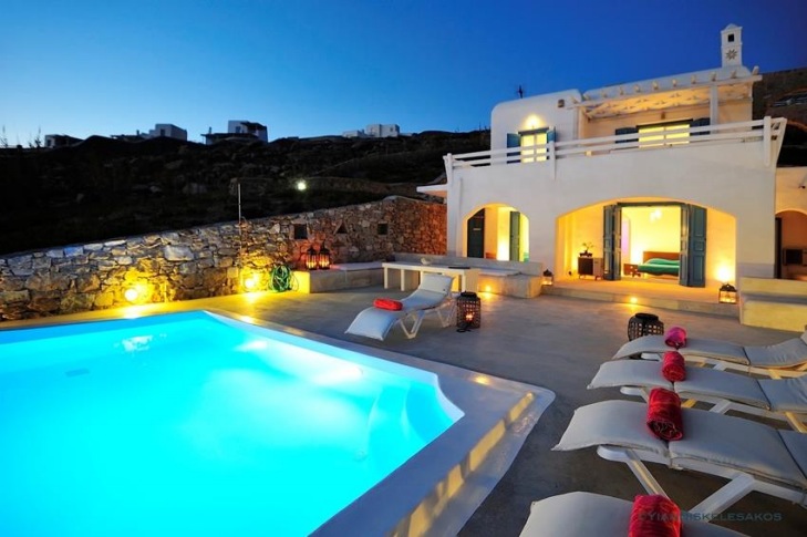 Akromykonos Villa