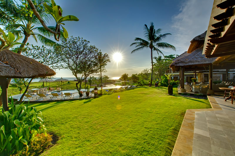 Sungai Tinggi Beach Villa