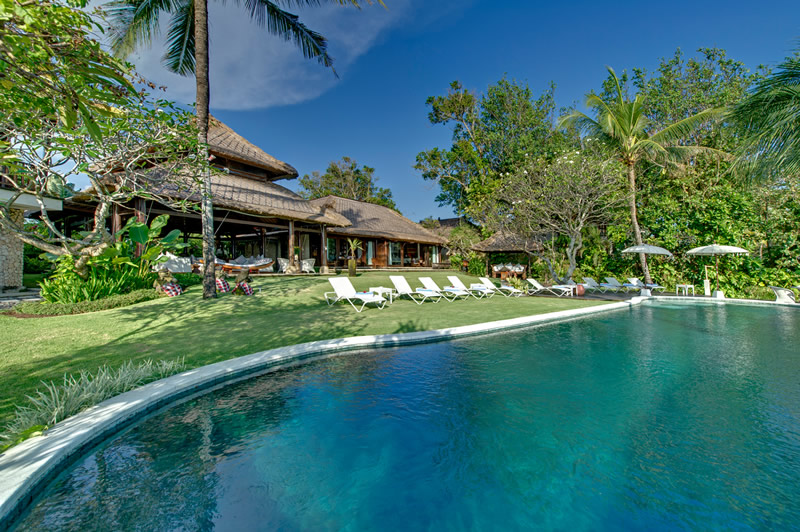 Sungai Tinggi Beach Villa