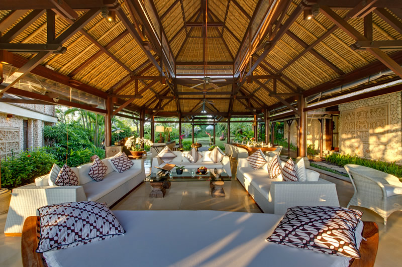 Sungai Tinggi Beach Villa