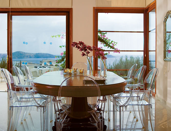 Royal Spa Pool Villa