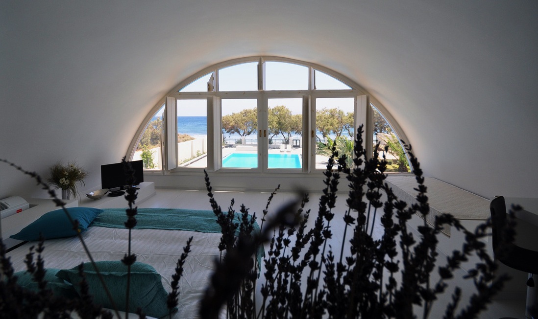 Santorini Beach Villa