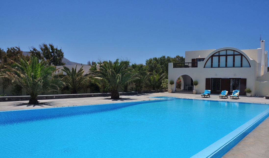 Santorini Beach Villa