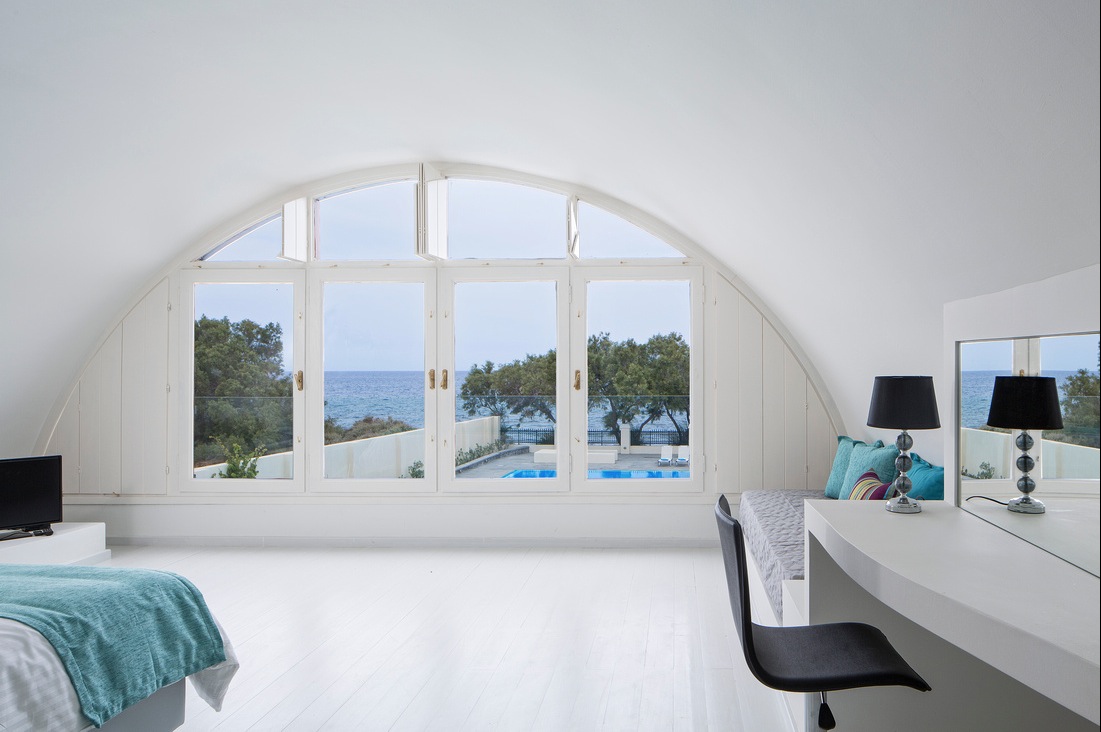 Santorini Beach Villa