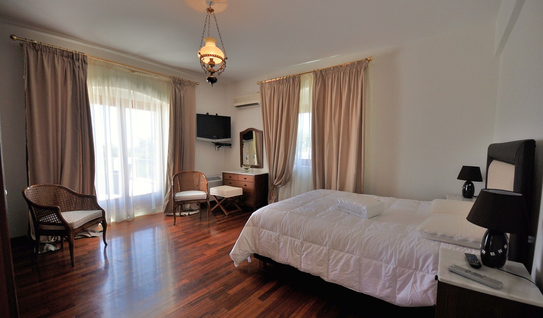 Santorini Beach Villa