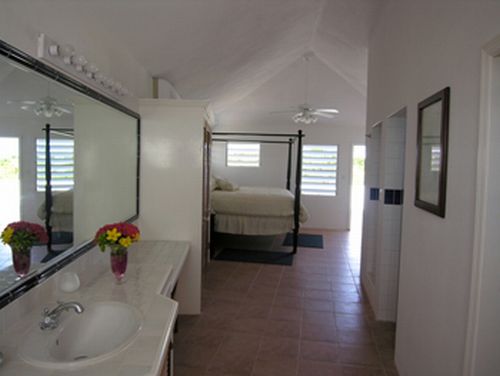 East View and West View