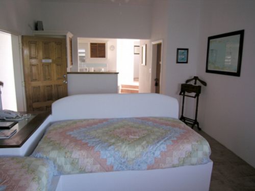 East View and West View