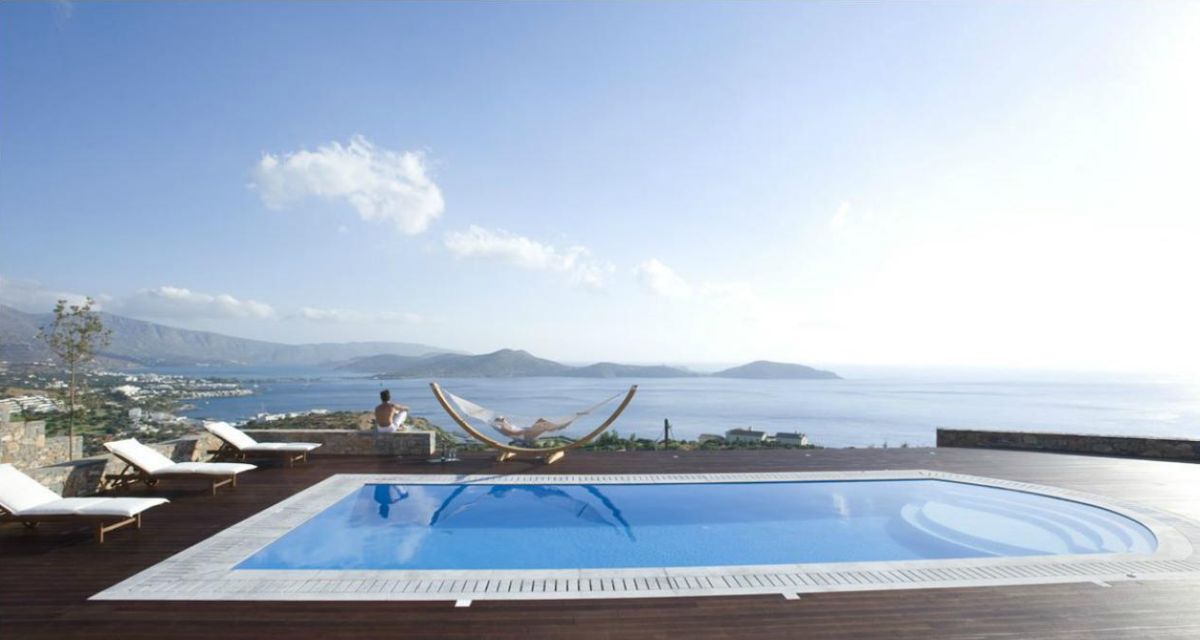 White Pearl Villa — Luxury Villas & Vacation Rentals — FantasiaVillas.com