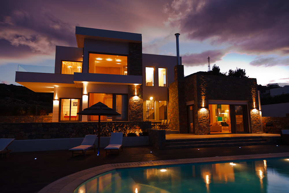 White Pearl Villa — Luxury Villas & Vacation Rentals — FantasiaVillas.com