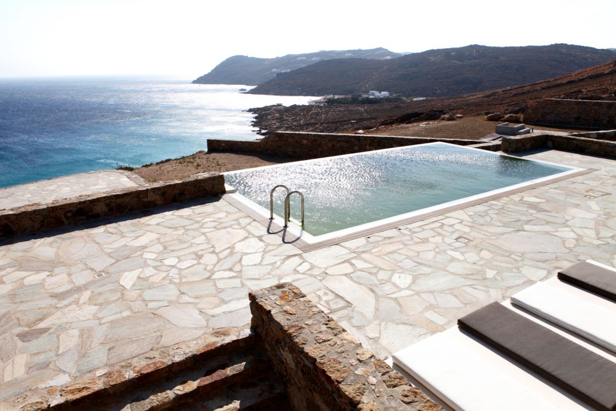 Elia White Residence