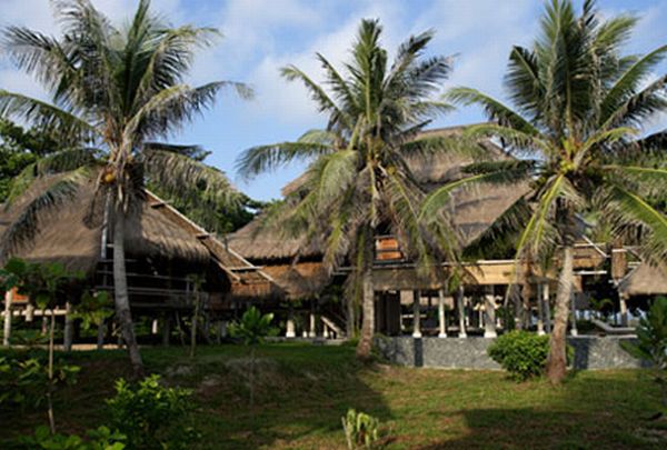 Nikoi Island Resort 2