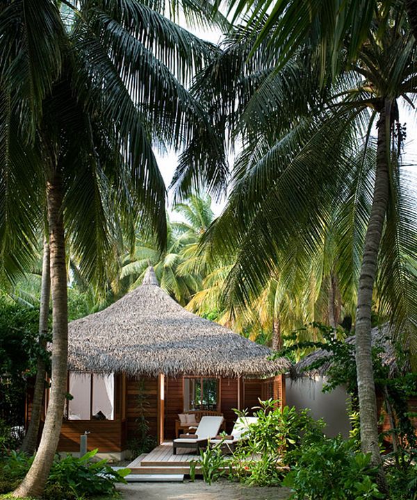 Kuramathi Beach Villa