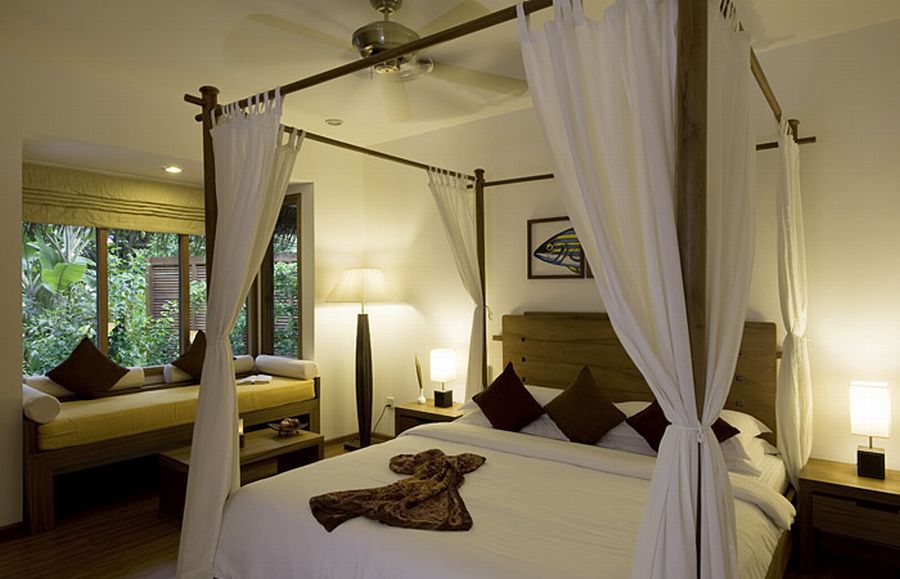 Kuramathi Beach Villa with Jacuzzi