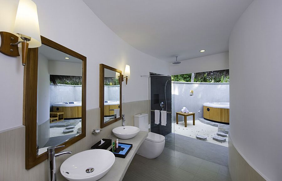 Kuramathi Superior Beach Villa