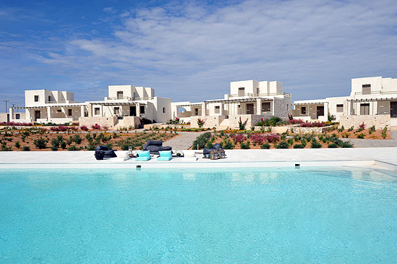 Premier Poolfront Villa