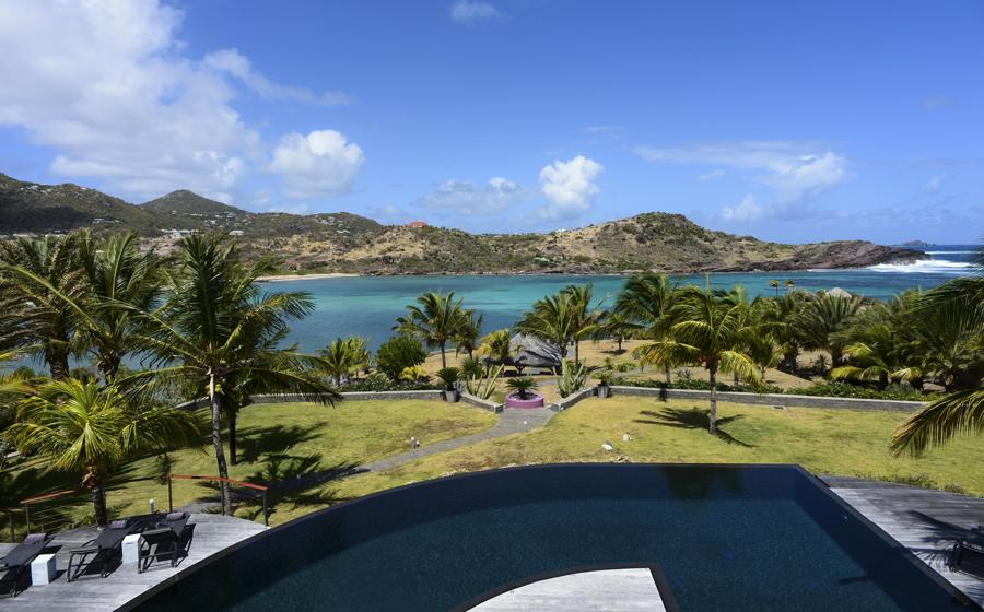 Villa Silver Rainbow