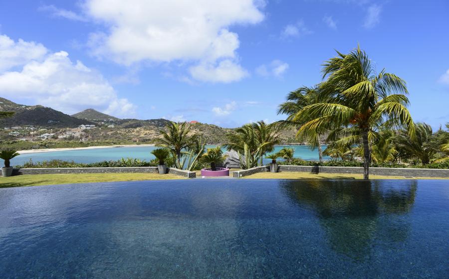 Villa Silver Rainbow