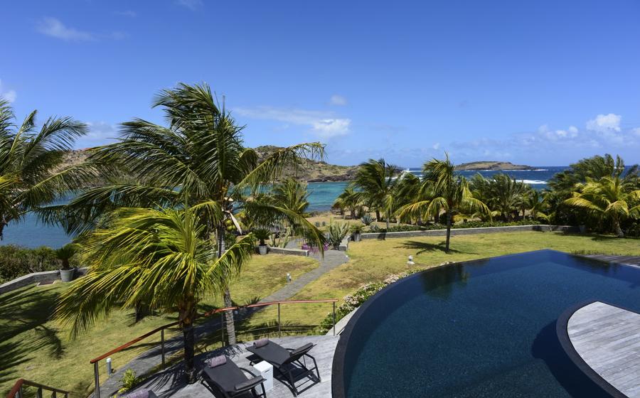 Villa Silver Rainbow