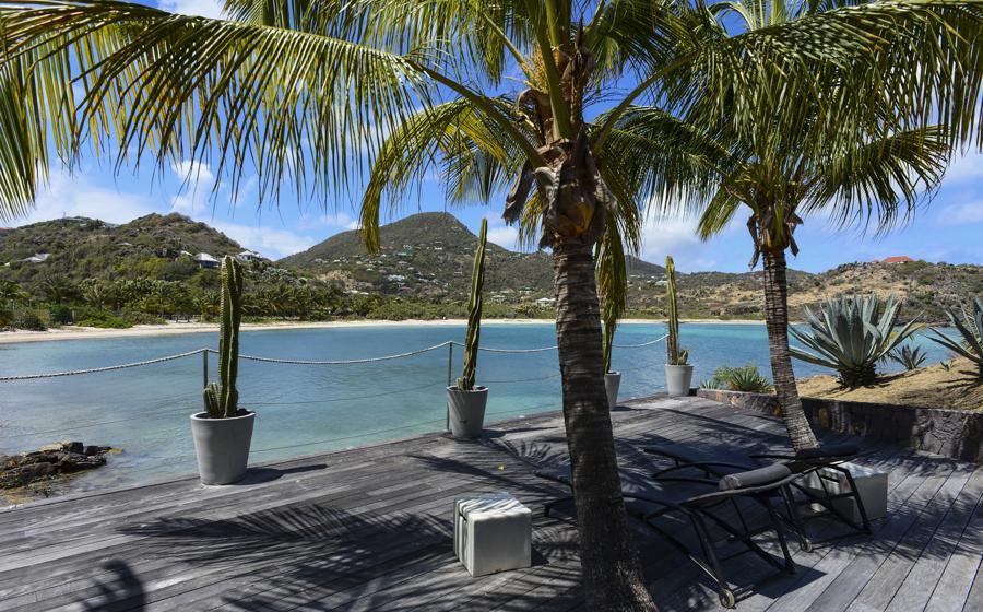 Villa Silver Rainbow